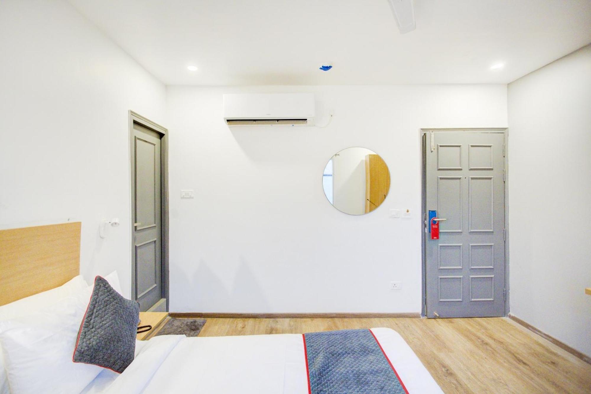 Townhouse Townhouse Atal Chowk Indirapuram גאזיאבאד מראה חיצוני תמונה